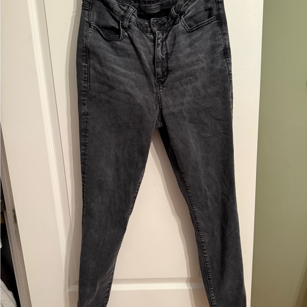 American Eagle Outfitters High Rise Jeans
